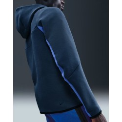 Nike Tech